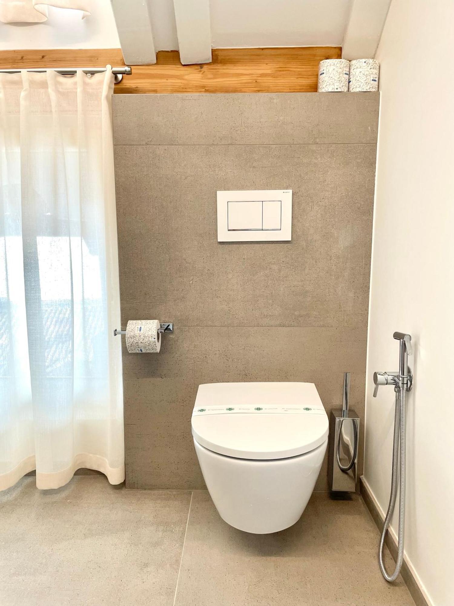 Historic Rooms And Apartments In The City Centre Of Bolzano Exterior foto
